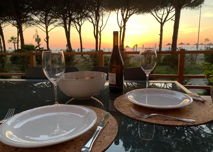 别墅 Beachfront In Qerret With A Private Pool 格勒姆