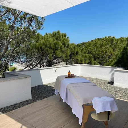 ヴィラ Beachfront In Qerret With A Private Pool ゴーレム