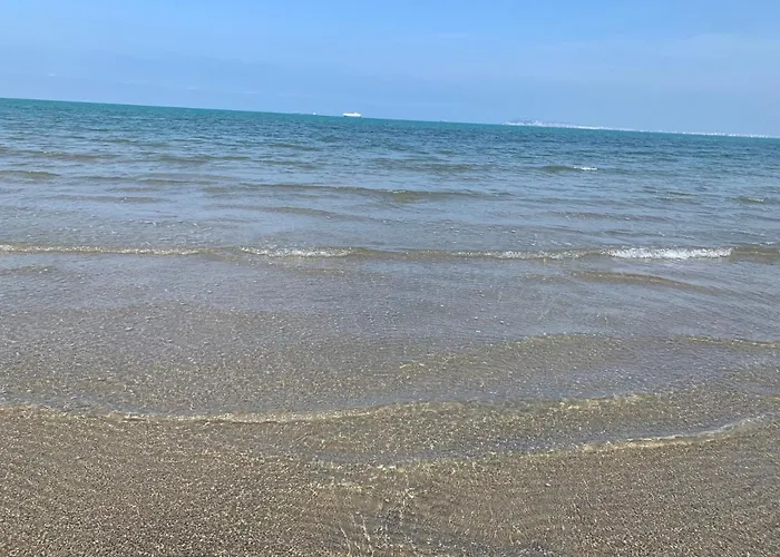 ヴィラ Beachfront In Qerret With A Private Pool ゴーレム