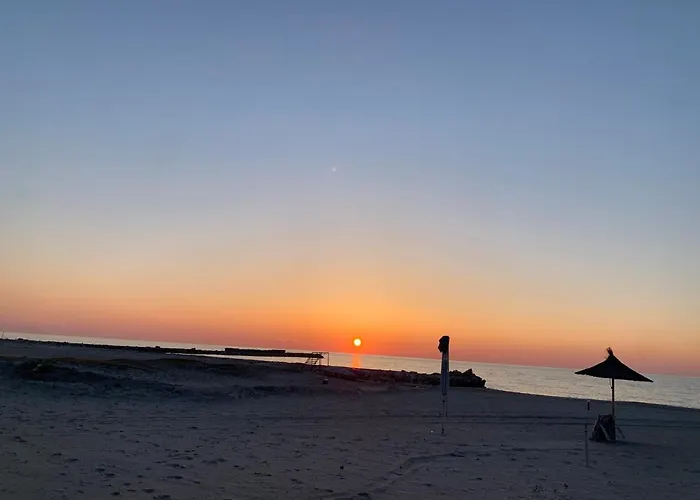 ヴィラ Beachfront In Qerret With A Private Pool ゴーレム